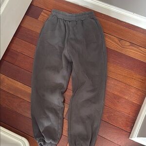Women’s Gray Sweatpants